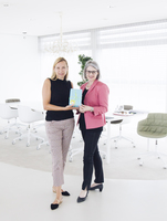 Anna Radaschütz Juliane Bogner-Strauß, Martina Kronthaler